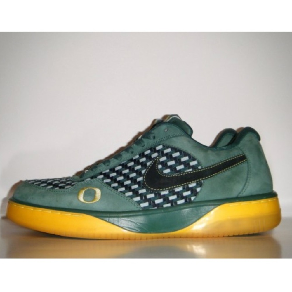 Unreleased Nike Air Force 25 Sample Oregon Ducks Player Exclusive (PE)